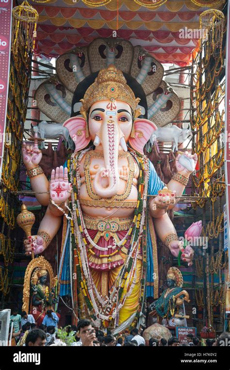 Tallest Ganesha Idol 58 Feet Height Ganesh Idol 2016 At Khairatabad