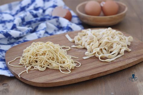 Pasta All Uovo Fatta In Casa Ricetta Base Per Tagliatelle E Tagliolini