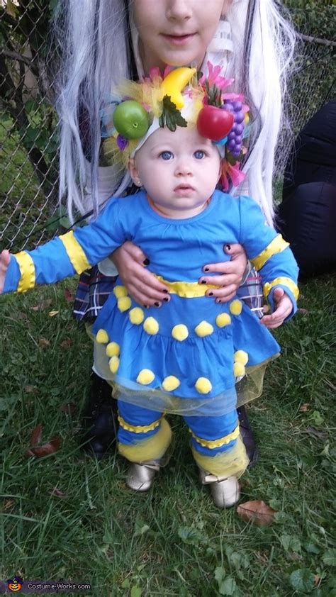 Chiquita Banana Baby Costume - Photo 3/3