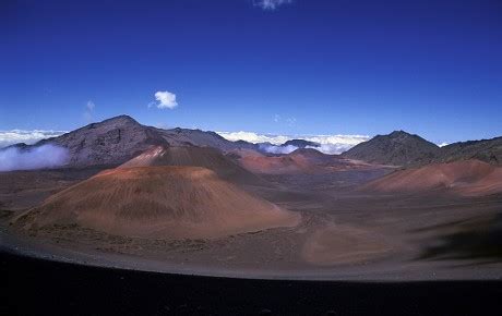 29 Extinct volcanos Stock Pictures, Editorial Images and Stock Photos ...