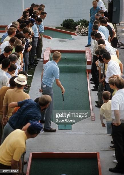 74 World Crazy Golf Championship Stock Photos, High-Res Pictures, and Images - Getty Images