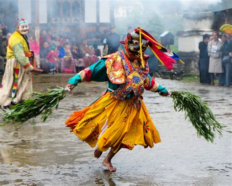 The Bhutanese Dance Legacy Of Pema Lingpa─still Thriving After 500