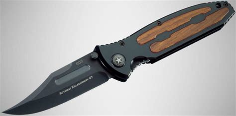 The 14 Best Automatic Knives (2023 Edition): Tomorrow's Switchblades