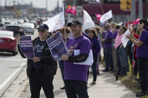 Cupe Held Solidarity March Saturday On Lakeshore Drive North Bay Nugget