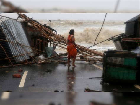 Impact Of Cyclone Yaas Landfall Near Odisha Dhamra Port Yaas