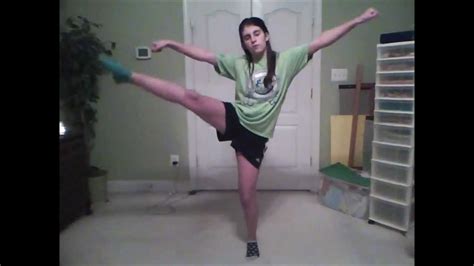 Pike and toe-touch cheer jump tutorials! - YouTube