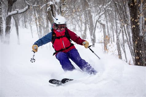 Backcountry Skiing Skills | Northeast Mountaineering