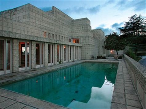 Frank Lloyd Wrights Famous Ennis House Seen In Blade Runner For