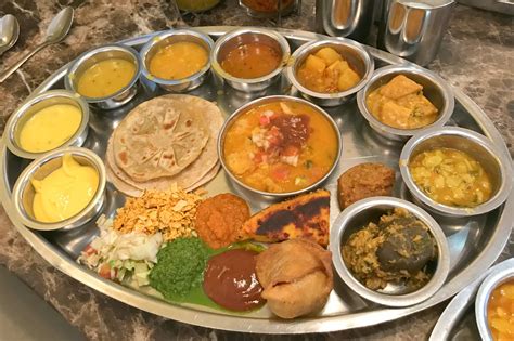 Maharaja Bhog | Restaurants | Houstonia Magazine