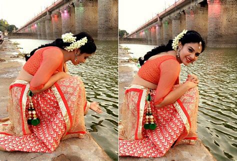 Anchor Srimukhi Rare And Unseened Photos