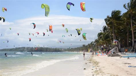 Kitesurfing in Boracay, Philippines, Asia - TravelSoulLab