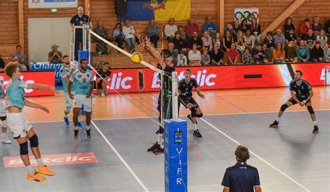 Volley Ball Ligue B Royan Est Tomb Sur Plus Fort Les Pirates S