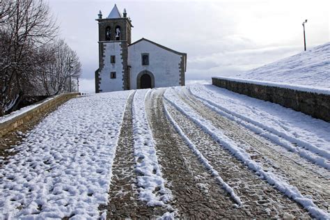 Ipma Oito Distritos Sob Aviso Amarelo Por Queda De Neve