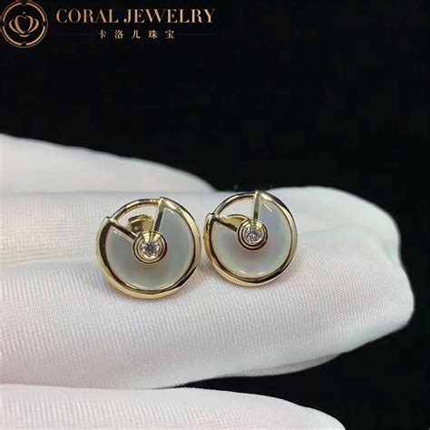 Cartier B8301238 Amulette De Cartier Earrings Xs Model White Mother Of