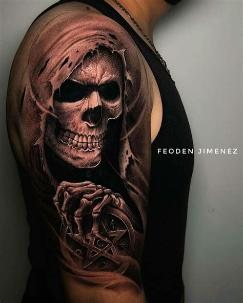 10 Best Black Skulls Tattoo Designs That Will Blow Your Mind!