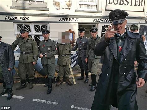 Inside The World Of Uk S Nazi Re Enactors How Hundreds Of Britons Spend Their Spare Time Posing