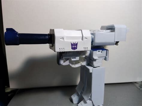 Minor/Repaint: - CUSTOM G1 MEGATRON | TFW2005 - The 2005 Boards