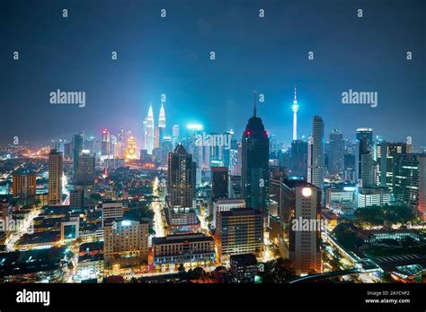 Vue klcc Banque de photographies et dimages à haute résolution Alamy