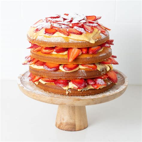 Strawberry-and-custard cake | Woolworths TASTE