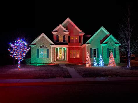 Red And Green Outdoor Spotlights Christmas House Lights Christmas