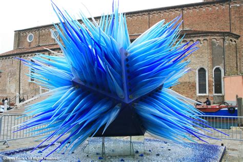 Simone Cenedese Comet Glass Star Murano Janet Davis Explores Colour