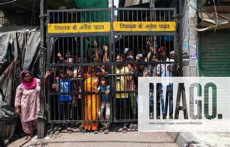 New Delhi India April 20 Local Residents Look On During The Anti