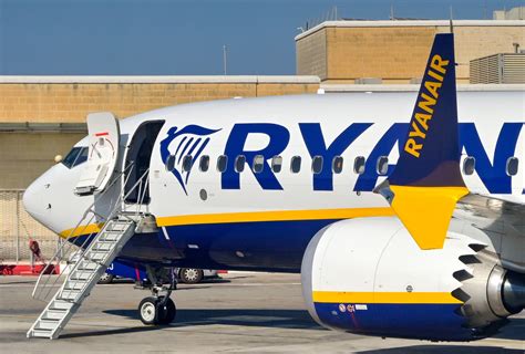 Ryanair Boeing Max Tire Blow Out Destroys Over A Quarter Mile