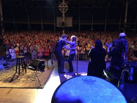 Tanglewood, Lenox, MA — July 4, 2017 : JamesTaylor.com