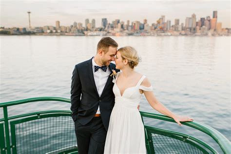 Seattle Ferry Wedding - Kyle Ford Weddings