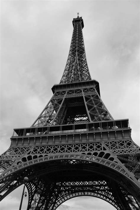 Black and White Photo of the Eiffel Tower