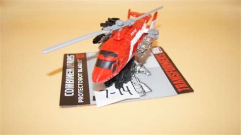 Transformers Generation Combiner Wars Deluxe Class Protectobot Blades