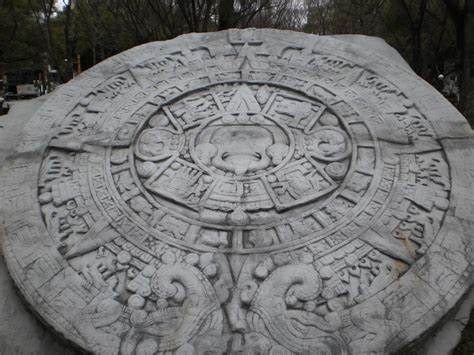 The Mayan Calendar Facts, Theories and Prophecies - Historic Mysteries