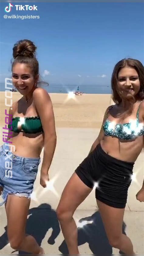 Amazing Melanie Wilking In Hot Bikini Top At The Beach Sexyfilter