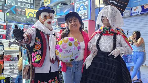 Serenata Tunantera Centro Comercial Polvos Azules Centro De Lima