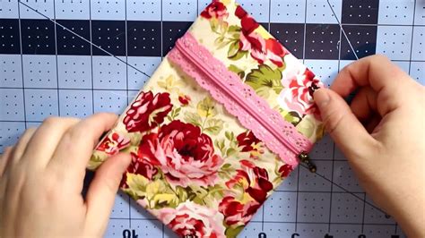 How To Install A Lace Zipper In A Simple Pouch Sewing Tutorials Bags