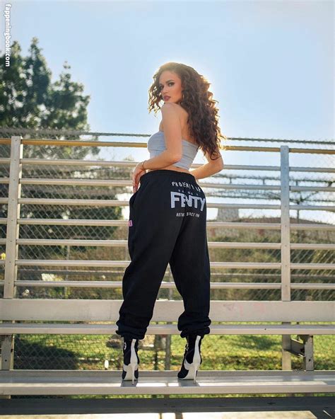 Madison Pettis Madisonpettis Nude OnlyFans Leaks Fappening Page FappeningBook