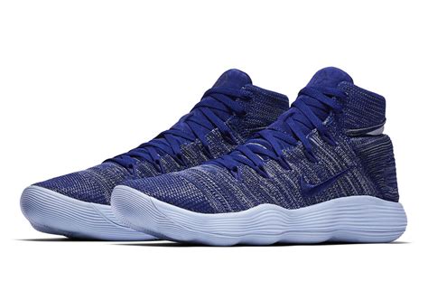 Nike Hyperdunk Flyknit Royal Sneakernews