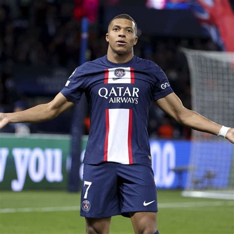 Paris Saintgermain Mbapp Inscrit Son E But Face Montpellier