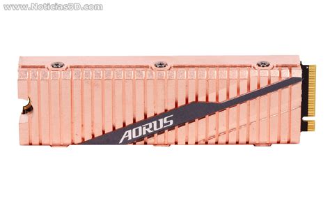 Aorus NVMe Gen4 SSD 1TB