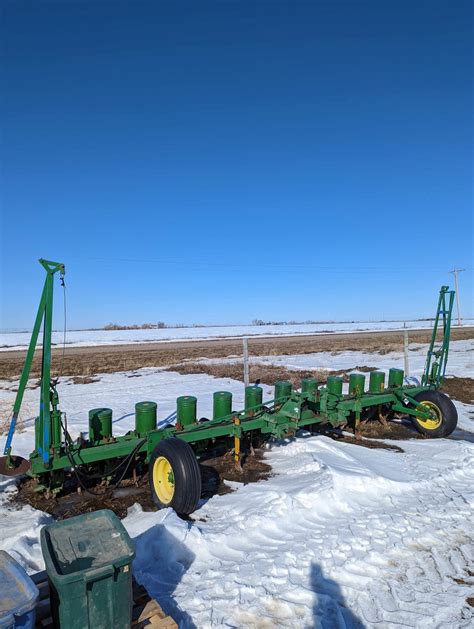 John Deere 12 Row Planter Perlich Bros