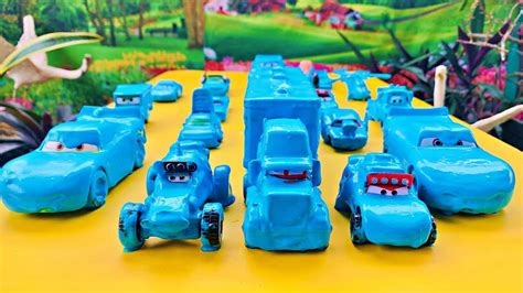 Membersihkan Mobil Mobilan Lightning Mcqueen Disney Pixar Cars Tayo