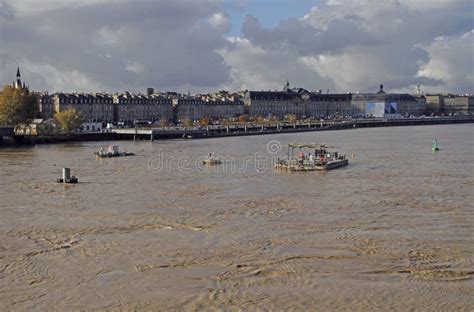 Riverscape of River Garonne in City Bordeaux Stock Image - Image of city, background: 138543119