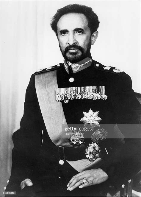 Ras Tafari Makkonenkaiser Äthiopien 1930 1974 Porträt In Uniform News