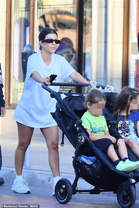 Kourtney Kardashian And Ex Scott Disick Celebrate Daughter Penelope S Seventh Birthday At