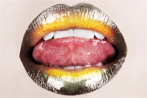 36 Women Lips Close Up Stock Photo By ©lubavnel 5289382