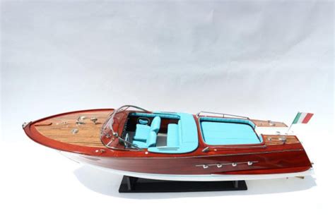 Collector Studio Fine Automotive Memorabilia 18 1968 Riva Aquarama