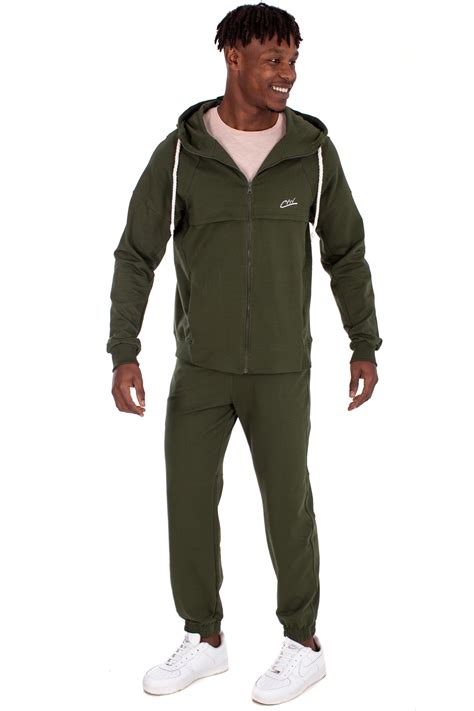 Купити спортивний костюм Opium на Ctrl.ua