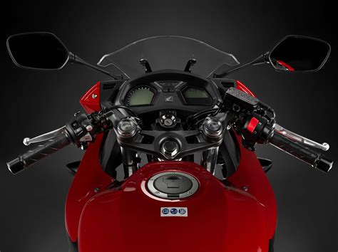 Honda Cbr F Test Gebrauchte Bilder Technische Daten