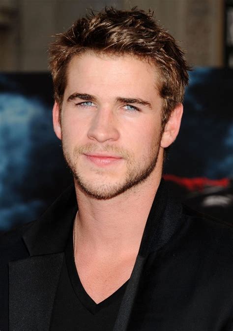 Liam Hemsworth Height, Age, Weight, Body Measurements - Dino System