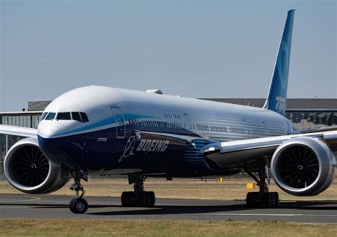 Así es el Boeing 777X el nuevo avión de pasajeros más grande del mundo